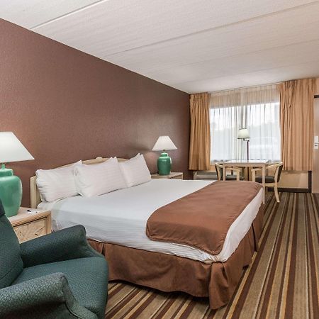 Travelodge By Wyndham Deltona Exterior foto