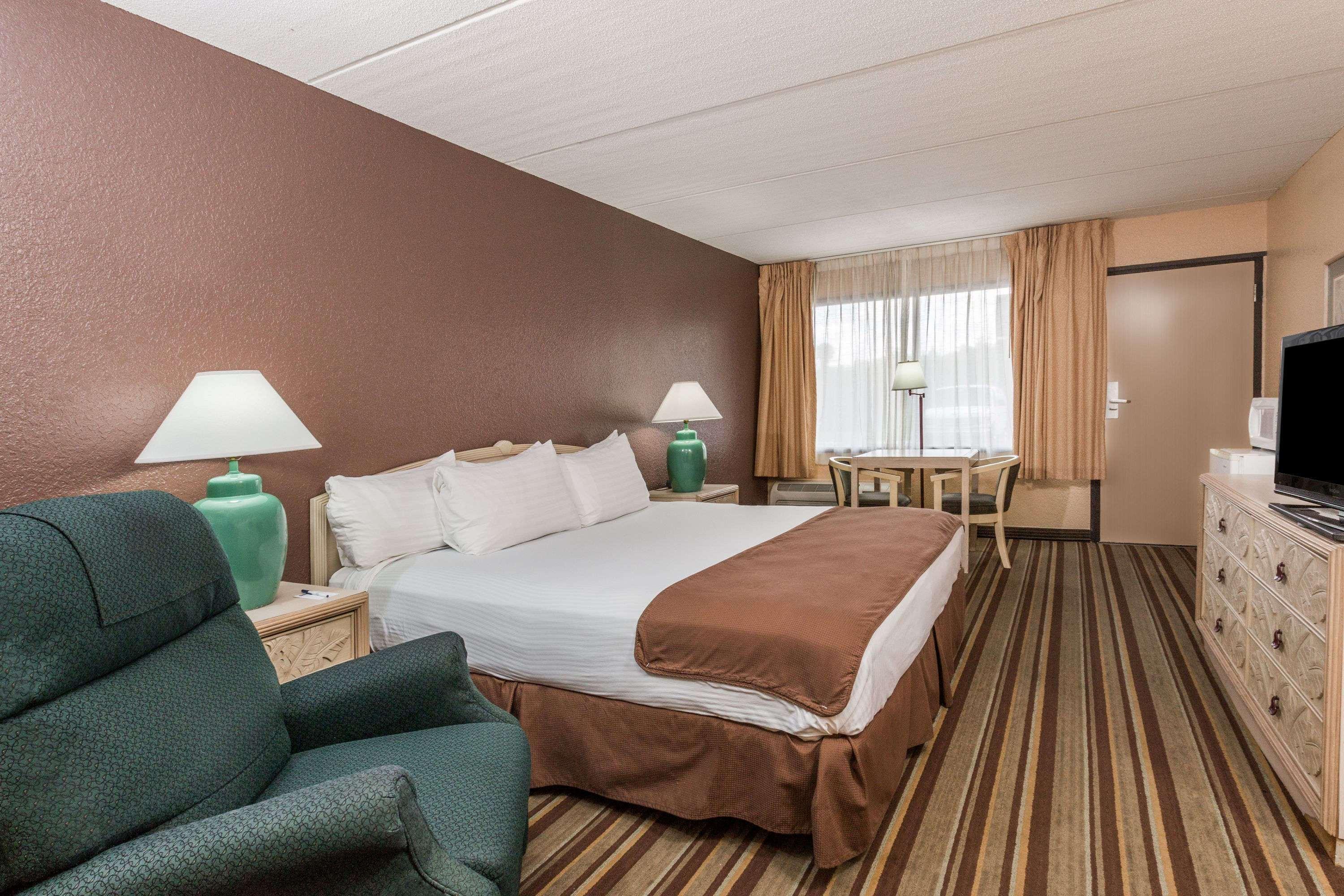 Travelodge By Wyndham Deltona Exterior foto