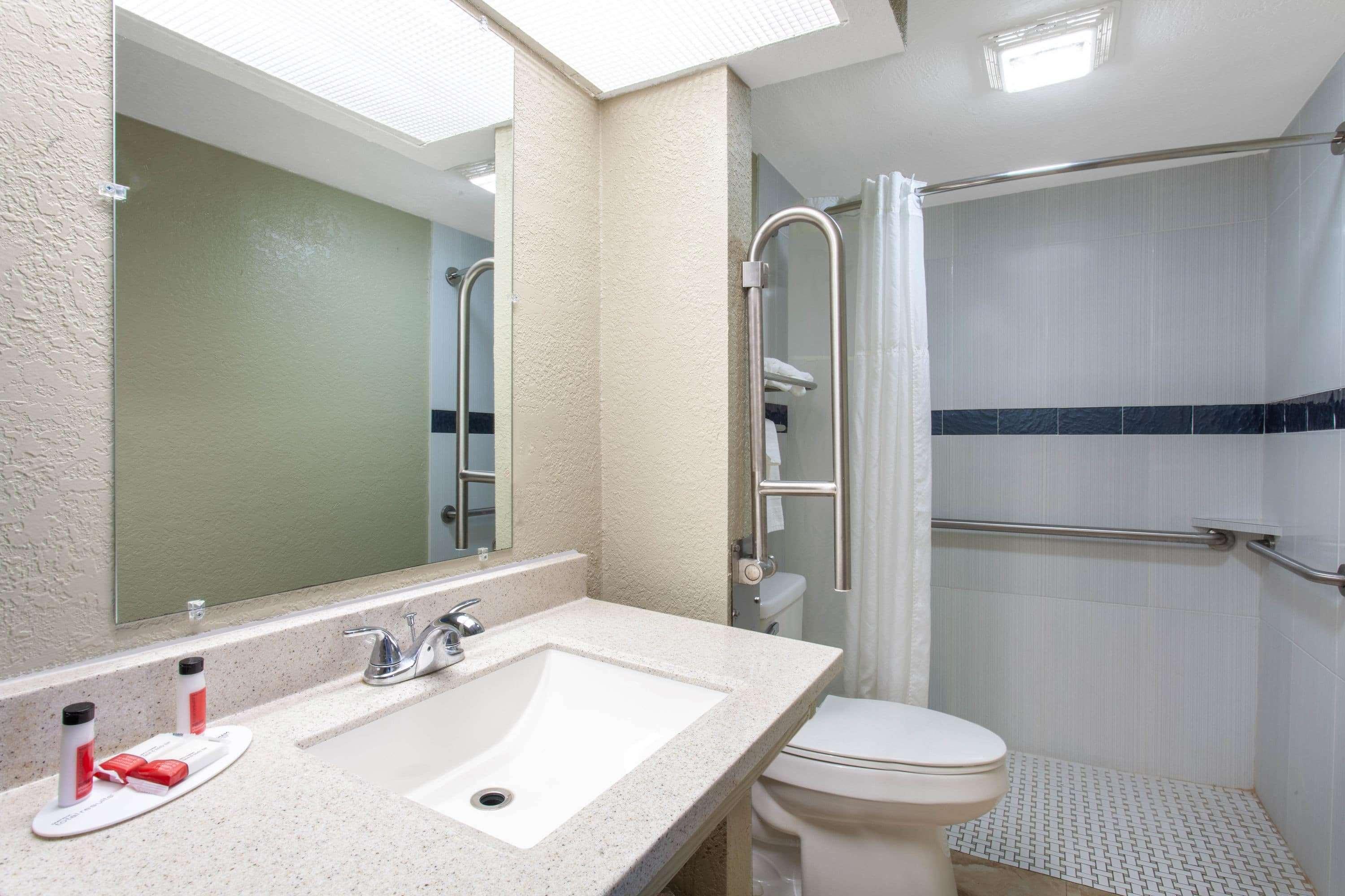 Travelodge By Wyndham Deltona Exterior foto